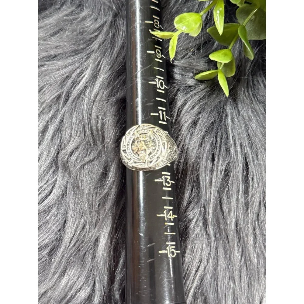 Silver‎ Wolf Ring